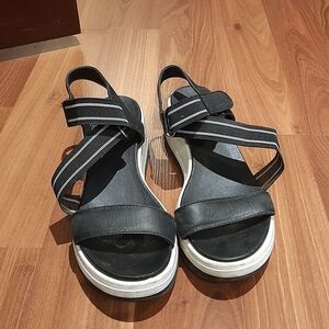 Stylish Black Sandals for Women